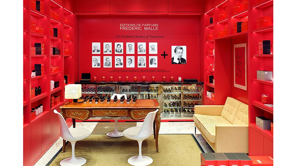 Парфюмерная колонна в корнере Frederic Malle, ЦУМ 