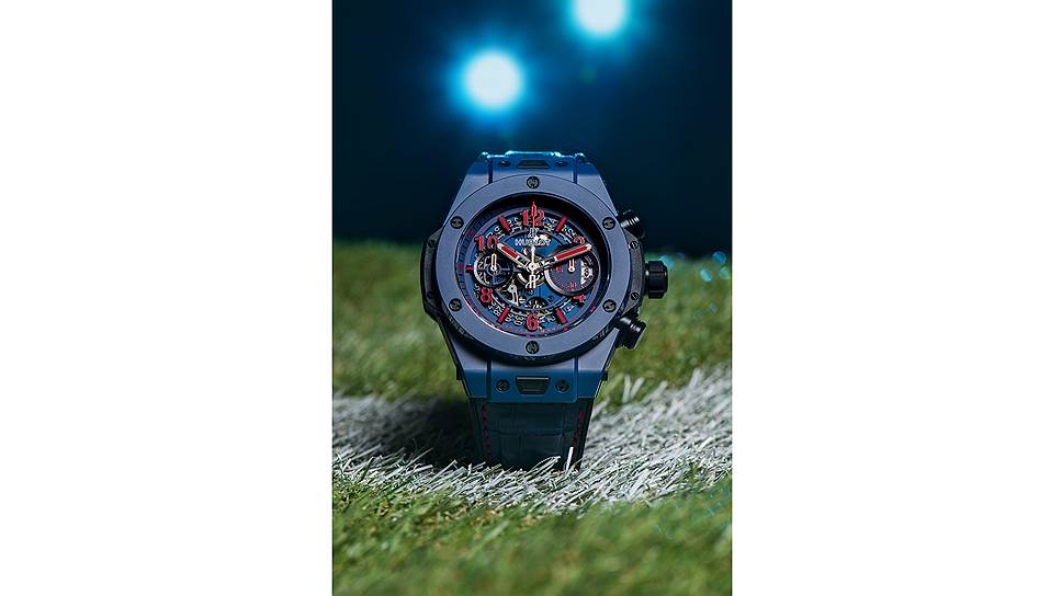 Big Bang Unico Special One, названные в честь Жозе Моуринью, синяя керамика, 45 мм, водонепроницаемость 100 м, мануфактурный механизм HUB1242 UNICO с автоподзаводом и запасом хода 72 часа, ремешок из черного каучука и синей кожи аллигатора с красными стежками, лимитированная серия 350 экземпляров 
