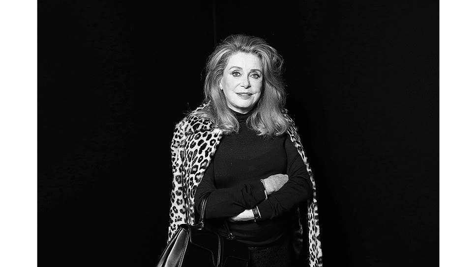 Катрин Денев  на показе Celine осень—зима 2019/20 