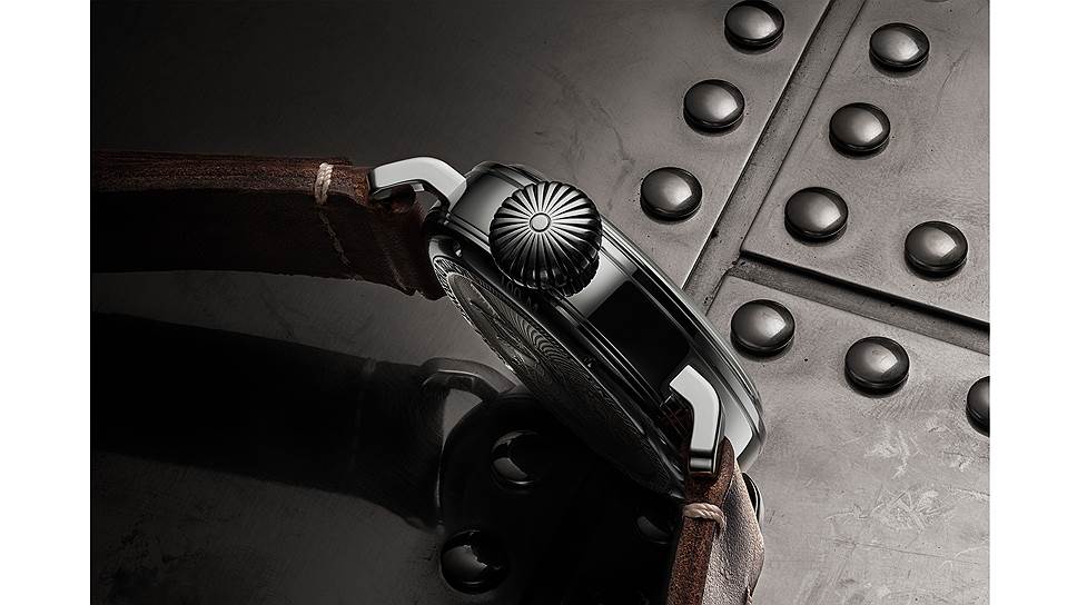 Zenith Pilot type 20 extra special silver 45 мм, серебро, механизм Elite 679 с автоматическим подзаводом, запас хода 50 часов, лимитированный выпуск в 200 экземпляров