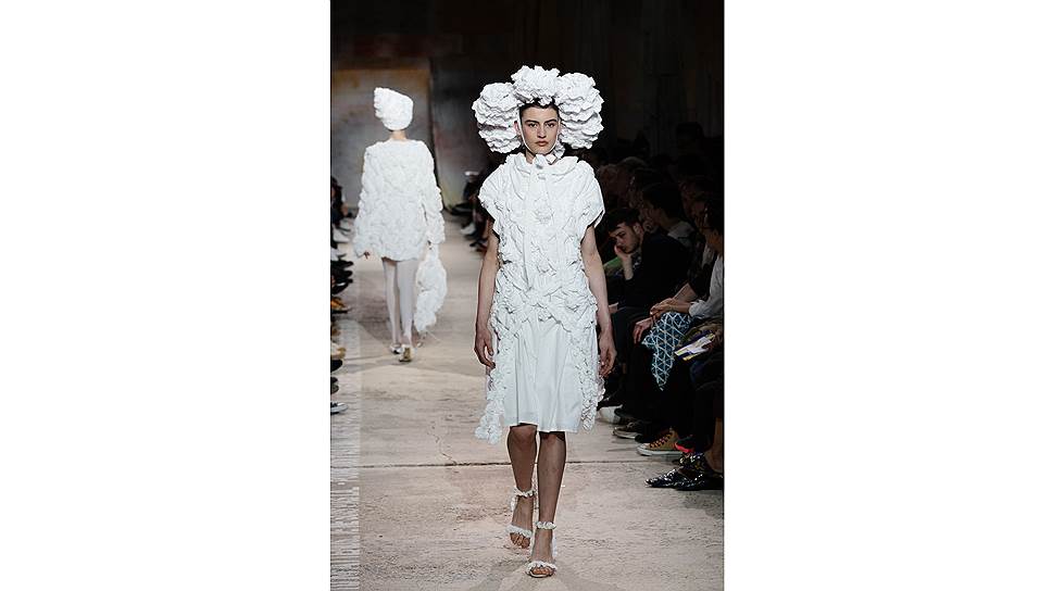 Головные уборы Ройшн Пирс, созданные совместно с Maison Michel