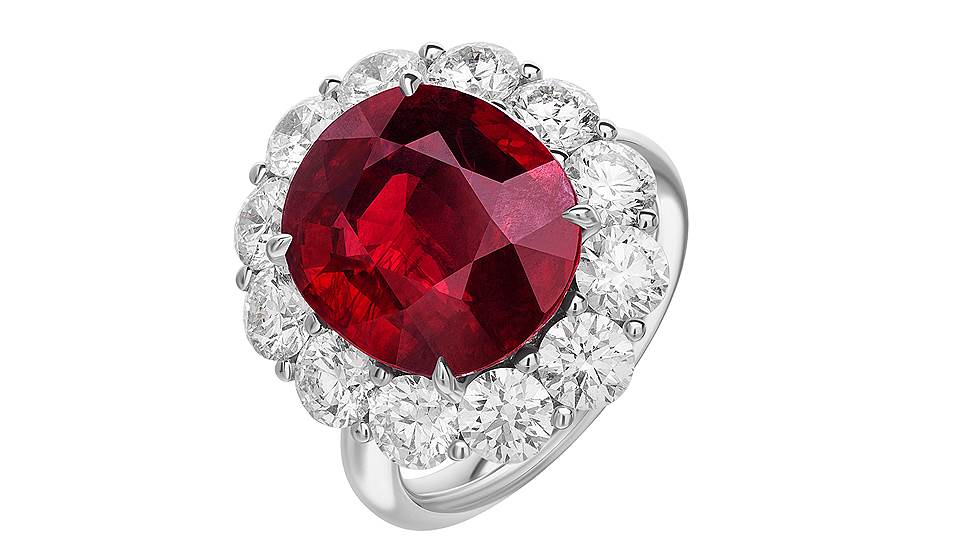 Кольцо Classic, белое и желтое золото, мадагаскарский рубин (Vivid Red, 10 карат), бриллианты