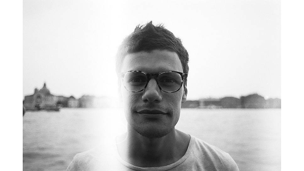 Художник Алексей Грачев