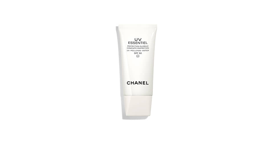 Солнцезащитное средство для лица, шеи и зоны декольте UV Essentiel SPF50, Chanel