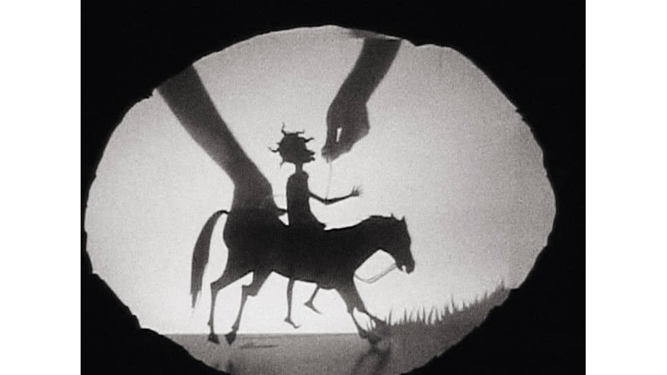 Превью к выставке From Black and White to Living Color: The Collected Motion Pictures and Accompanying Documents of Kara E. Walker, Artist 