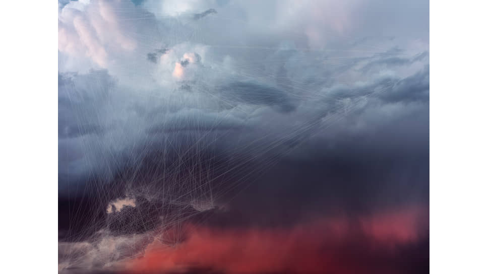 «CLOUD #135» (2019), работа Тревора Паглена, чья выставка открылась в женевской галерее Pace 4
