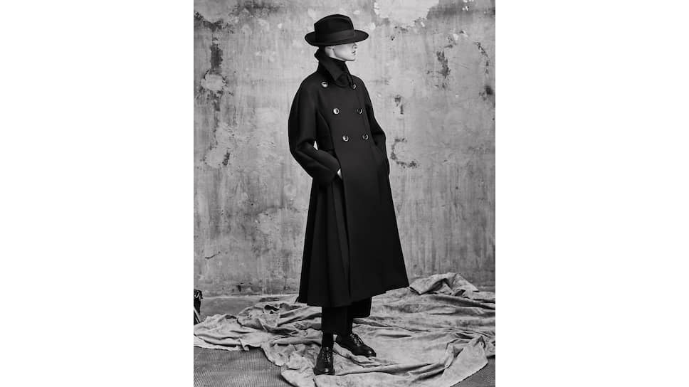 Модели в одежде из капсульной коллекции Max Mara Atelier