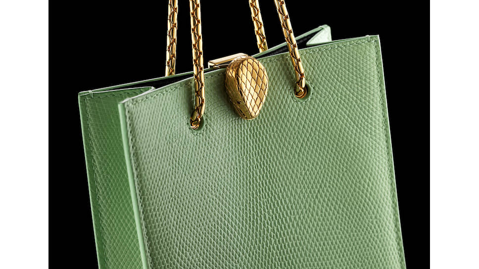Сумка из коллекции A.W.Bvlgari’s