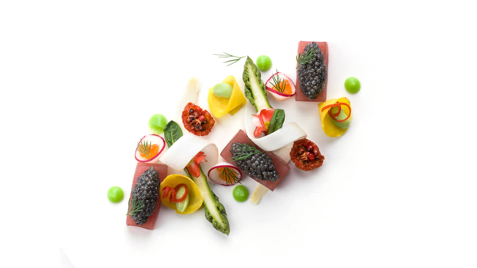 Блюдо в Caviar Bar в Belmond Grand Hotel Europe 