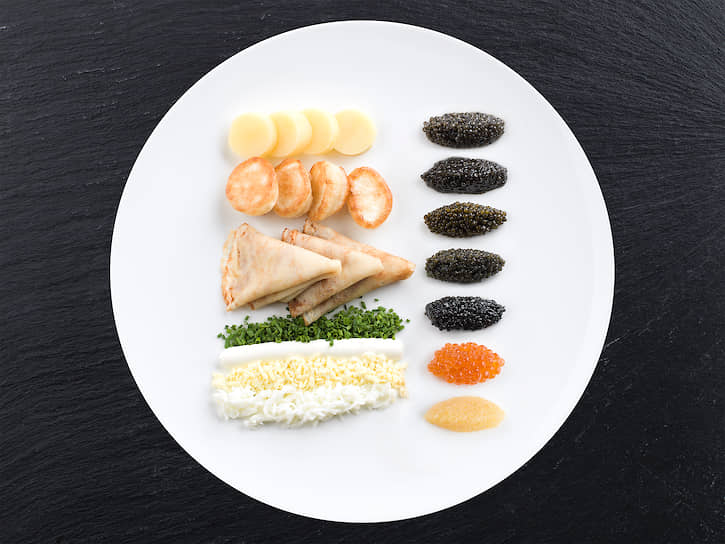 Блюдо в Caviar Bar в Belmond Grand Hotel Europe 