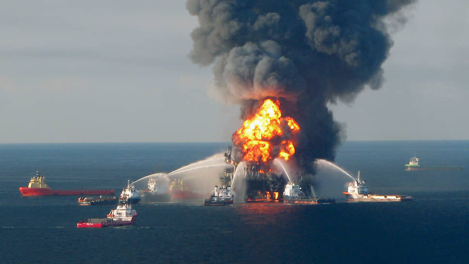 Взрыв нефтяной платформы Deepwater Horizon в Мексиканском заливе в 2010 году нанес огромный ущерб экологии, экономике прибрежных штатов США и курсу акций компании BP 