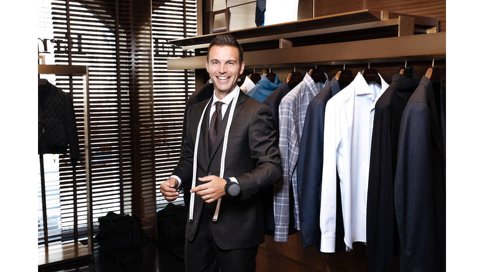 Андреа Асти в бутике Ermenegildo Zegna 