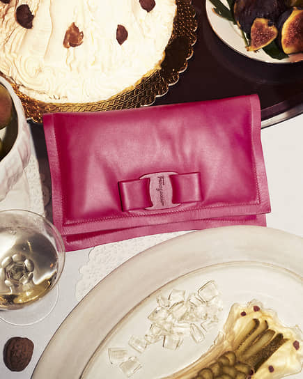 Клатч из женской праздничной коллекции Salvatore Ferragamo 