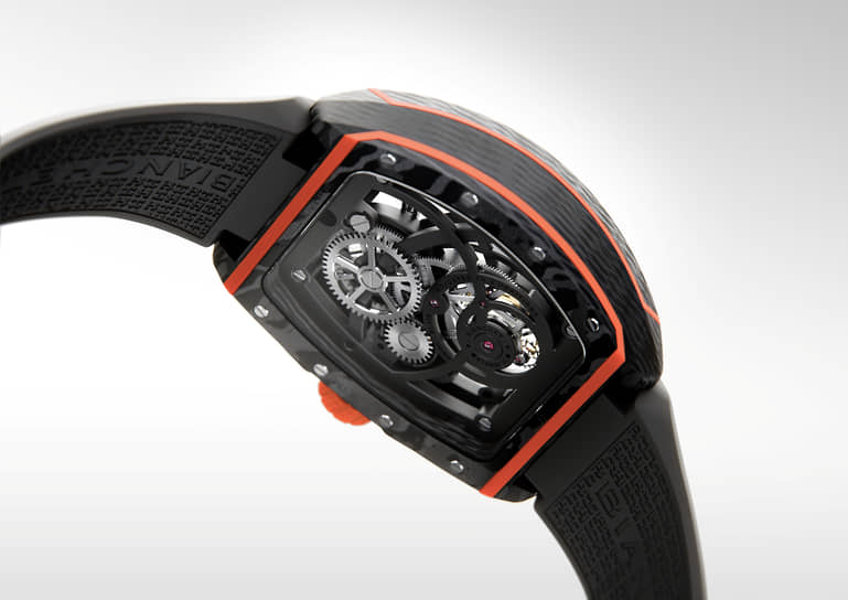 Bianchet Carbon Orange Tourbillon B1.618 Openwork. Корпус из углепластика с титаном 43 мм спроектирован в пропорциях «золотого сечения» 