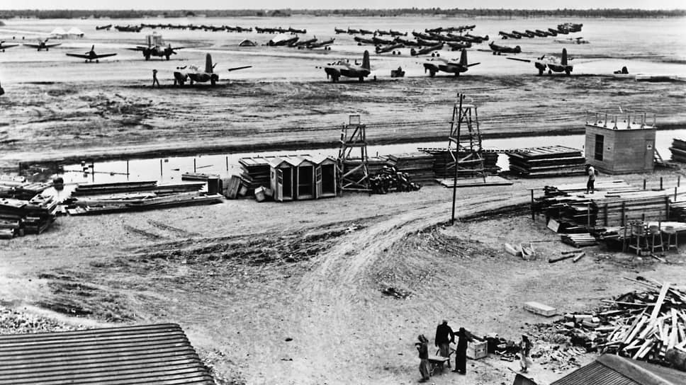 Иран. Транзитная остановка для американских военных самолетов, поставлявшихся в СССР по ленд-лизу 
