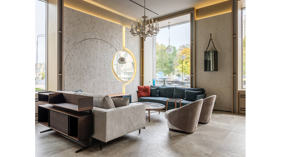 В интерьерном салоне FreeDom Interiors