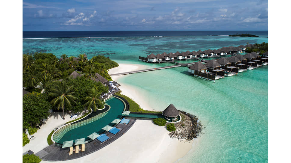 Курорт Four Seasons Resort Maldives at Kuda Huraa 