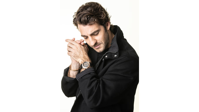Часы с особенным голосом