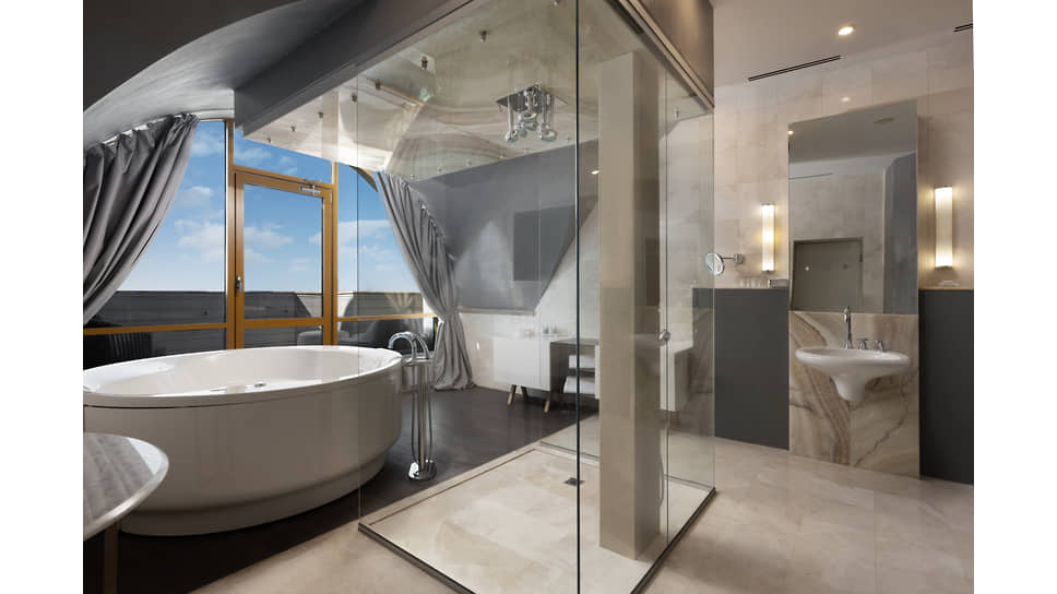 Виды отеля Radisson Blu Hotel 
