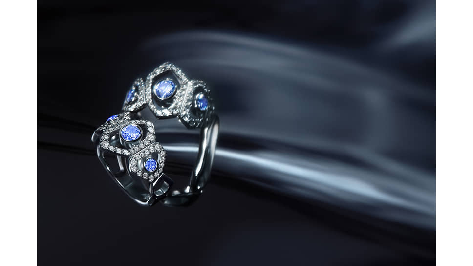 Украшения из новой коллекции Luminous от ALROSA Diamonds. 
