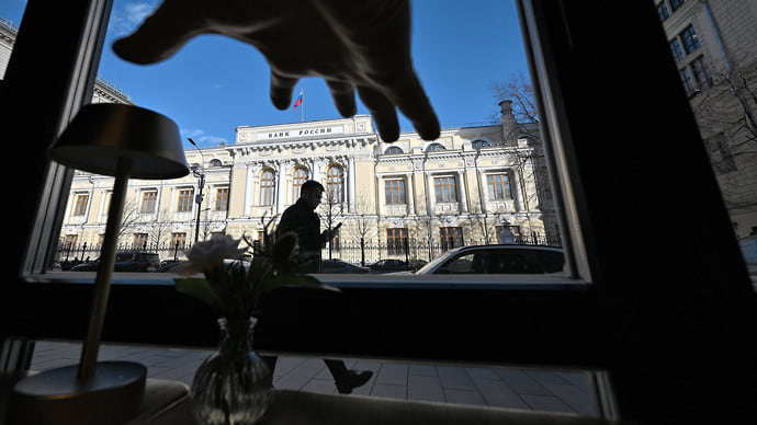 Снижение инфляции или экономический рост