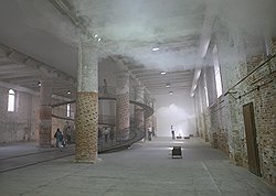 Инсталляция Тецуо Кондо в экспозиции Арсенала