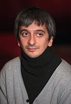 Константин Богомолов  