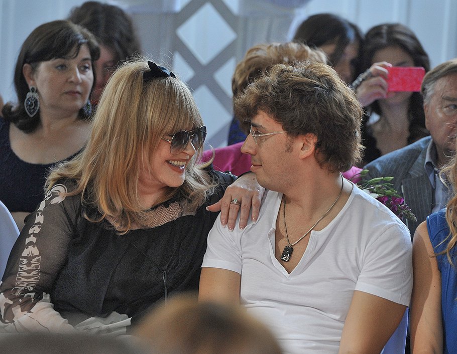 https://im2.kommersant.ru/Issues.photo/WEEKEND/2012/025/KMO_129819_00561_1_t210.jpg
