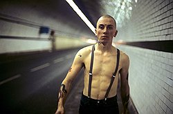 «Сделано в Британии». Режиссер Алан Кларк, 1982 год 