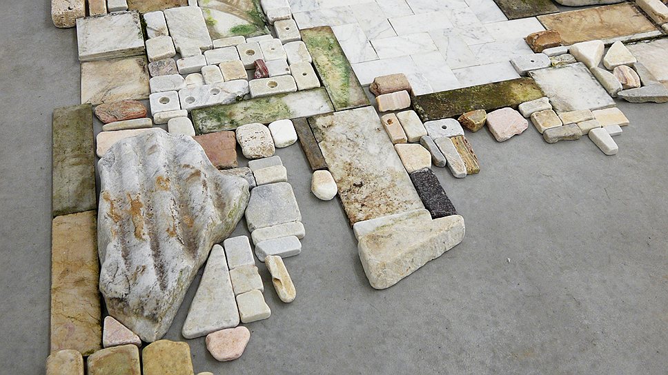 Кьяра Камони. «Без названия», 2011–2012 годы