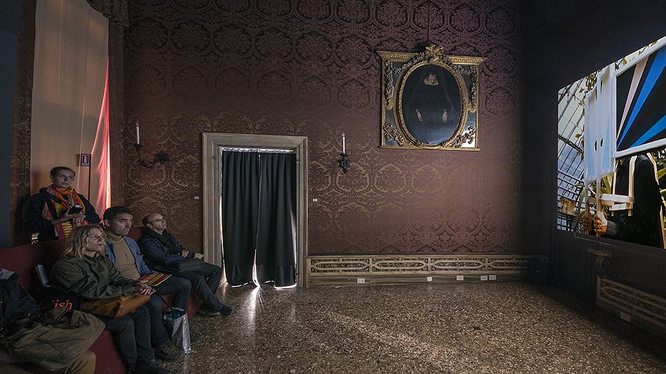 Басим Магди. «Время смеется вам в спину, как потонувший корабль», 2012 год  