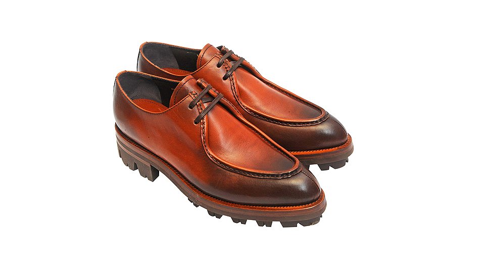 Ботинки из кожи, Prada / Prada, 39 000 руб.