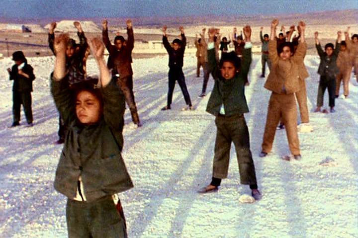 Кадр из фильма "Здесь и там". Режиссер Жан-Люк Годар, 1976 год  