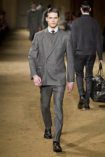 Женская коллекция Corneliani «Осень Зима 2014/15»