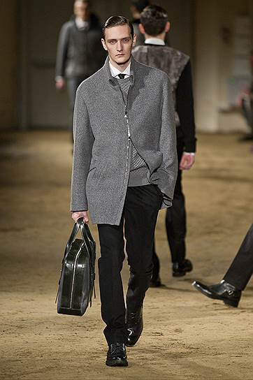 Женская коллекция Corneliani «Осень Зима 2014/15»