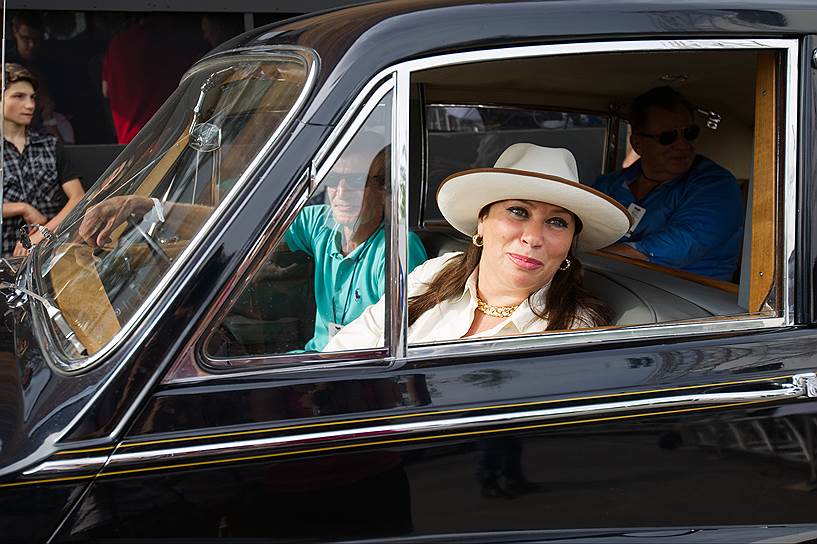 Вице-президент Mercury Алла Вербер на финише L.U.C. Chopard Classic Weekend Rally в "Барвиха Luxury Village" (1 июня)