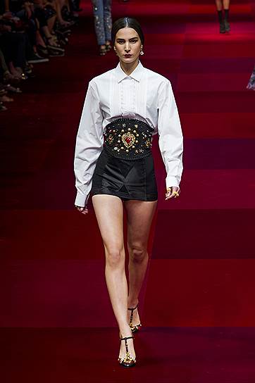 Женская коллекция Dolce & Gabbana «весна-лето 2015»