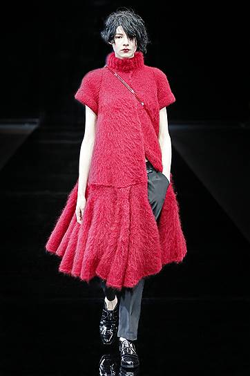 Женская коллекця Emporio Armani «осень-зима 2015/2016»