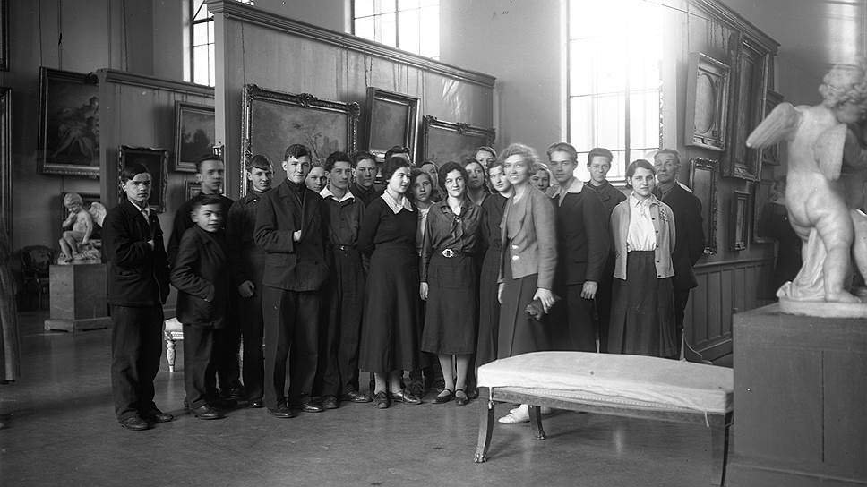 Научите нас смотреть картины. Мы не умеем