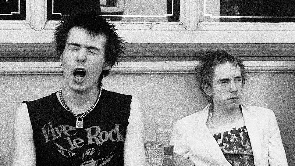 Сид Вишес и Джонни Роттен, 1977 год / Redferns / Getty Images