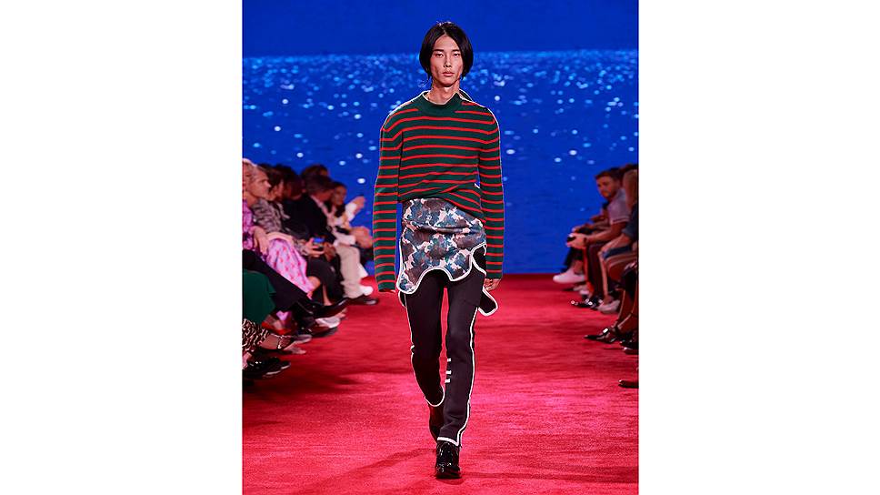CALVIN KLEIN 205W39NYC SS 19 