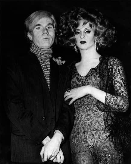 Энди Уорхол и Кэнди Дарлинг на премьере «Полуночного ковбоя», 1969