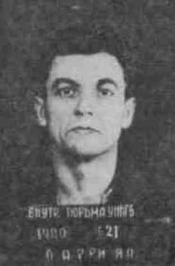 Ян Ларри, 1941