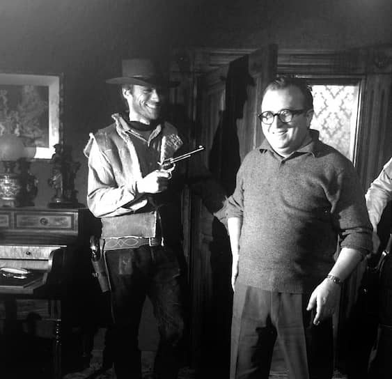 Клинт Иствуд и Серджо Леоне на съемках за «За пригоршню долларов», 1964 