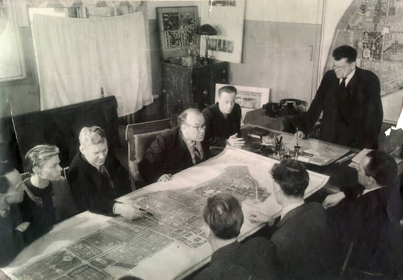 Совещание архитекторов по вопросам застройки Кирова, 1950-е 