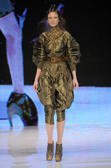 Alexander McQueen SS 10