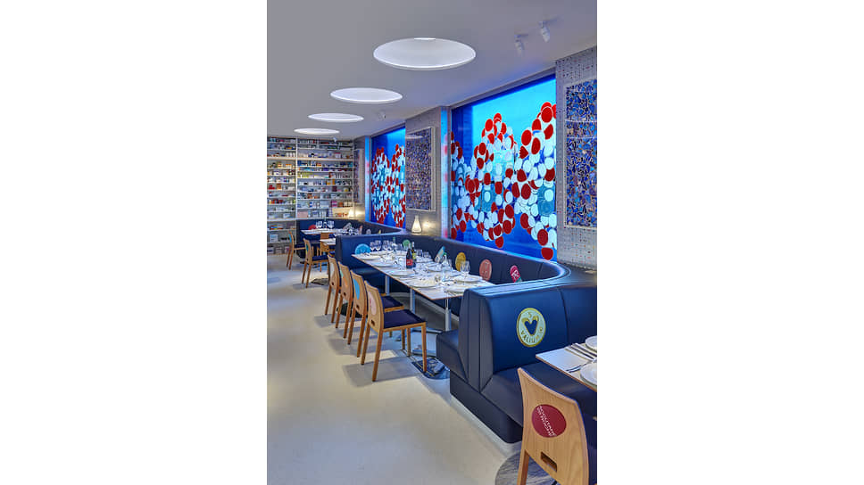 Pharmacy 2 Cafe в Лондоне 