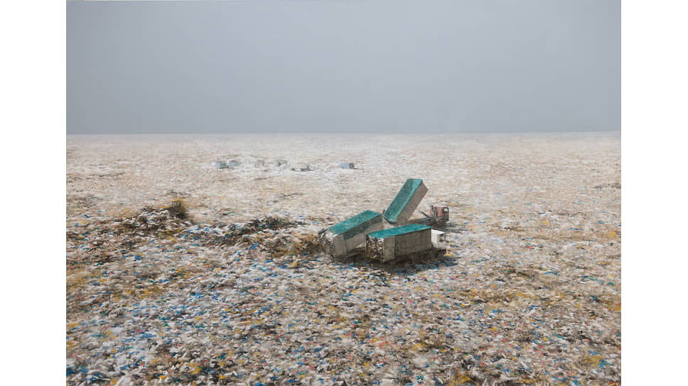 «ТКО Тимохово», 2019. Из серии «Говенное море» 
