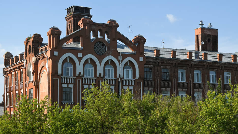 Морозовский городок, казарма «Париж», Тверь