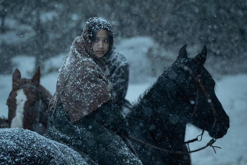 Кадр из сериала «Первозданная Америка», режиссер Питер Берг, 2025